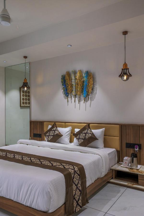 Hotel Aditya Mansingh Inn Szomnáth Kültér fotó