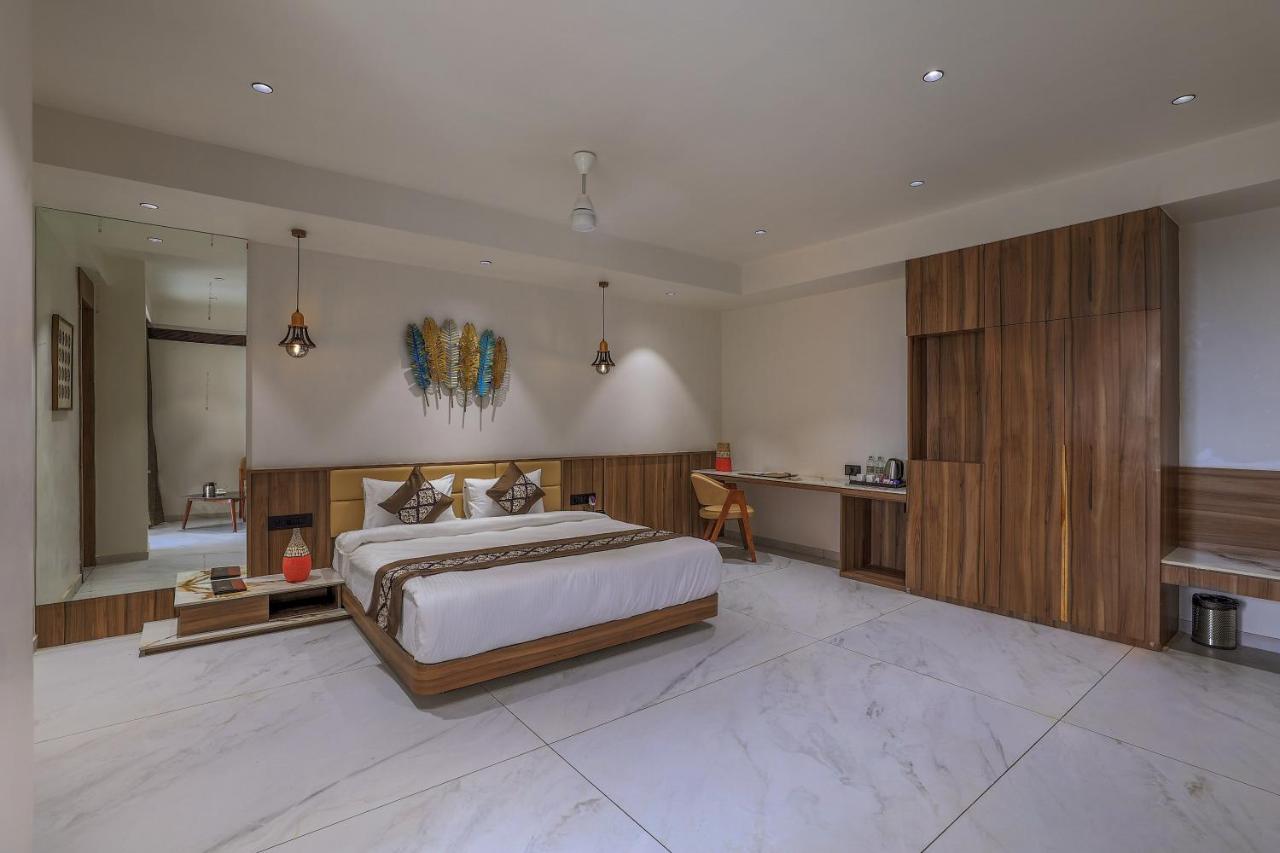 Hotel Aditya Mansingh Inn Szomnáth Kültér fotó