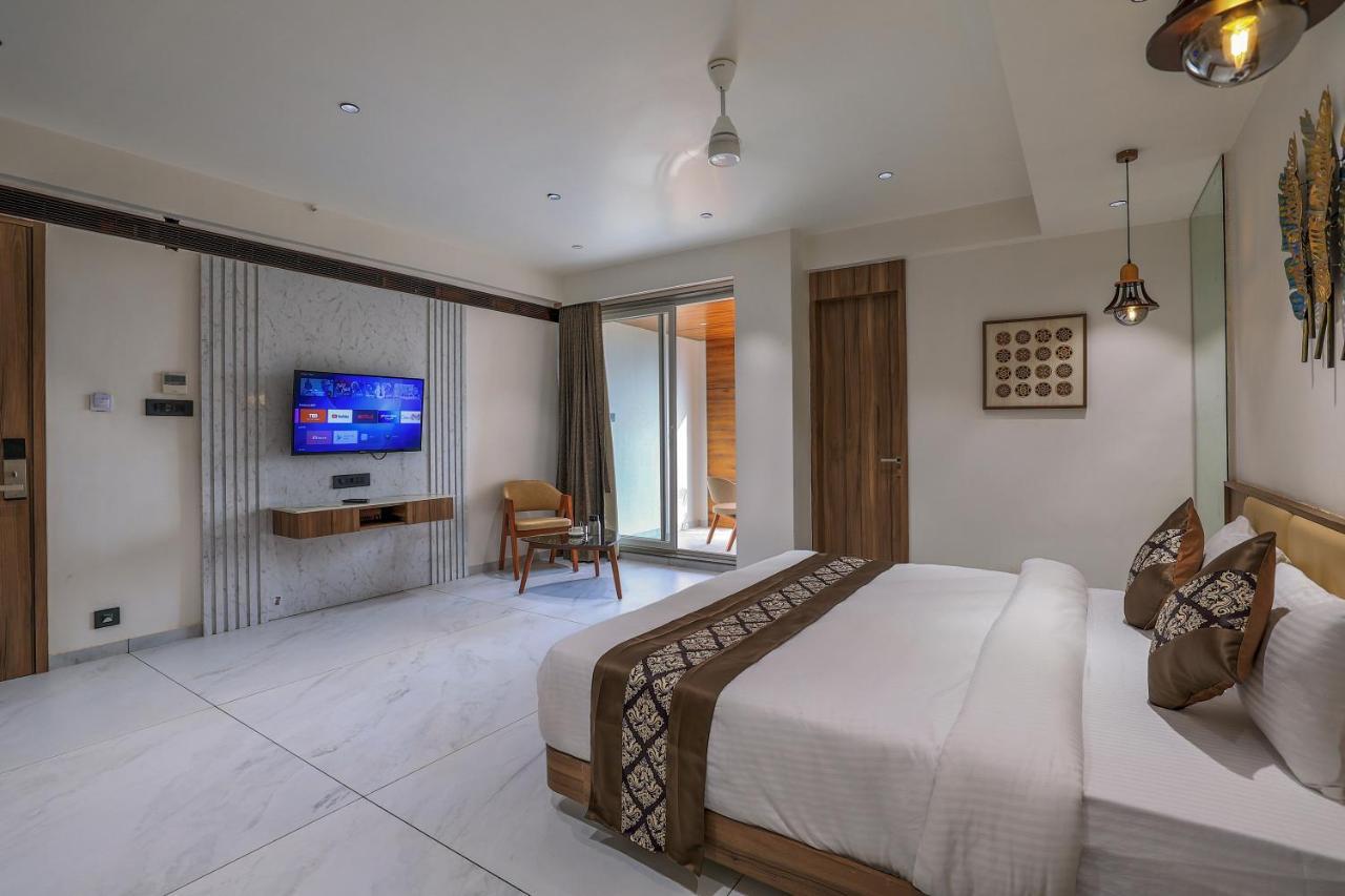 Hotel Aditya Mansingh Inn Szomnáth Kültér fotó